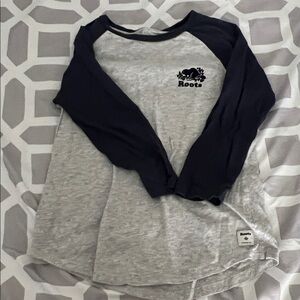 Roots Long Sleeve Tee in Gray and Navy